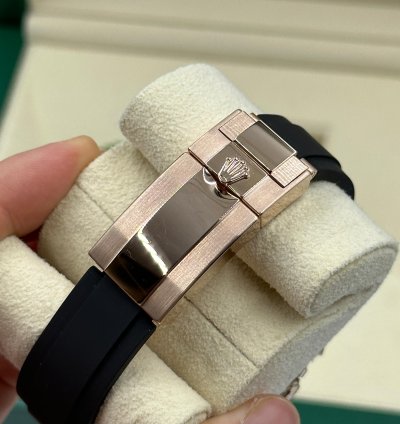 Rolex Daytona Black Oysterflex
