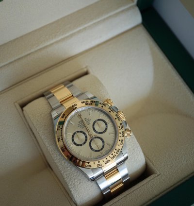 Rolex Daytona Brand New 2024 Rolex Daytona Steel Gold - Full Set - Unworn