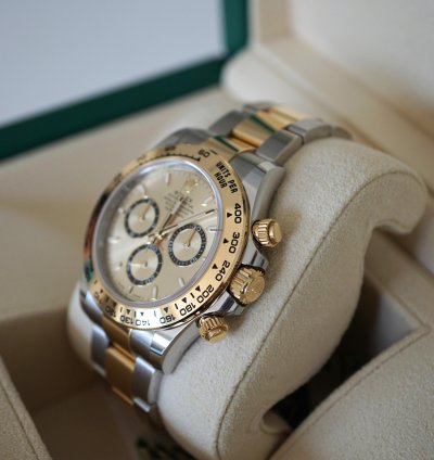 Rolex Daytona Brand New 2024 Rolex Daytona Steel Gold - Full Set - Unworn