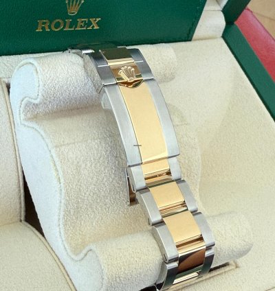 Rolex Daytona Brand New 2025 Unworn Complete Set - 126503 White Dial