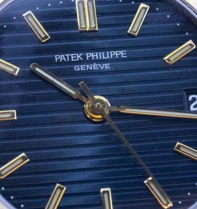 Patek Philippe Nautilus 18ct Yellowgold Blue Dial Ref 3800 001