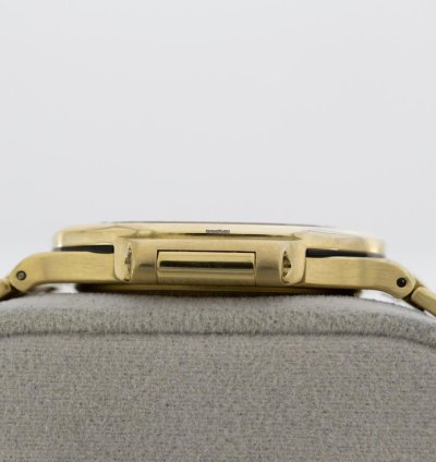 Patek Philippe Nautilus 18ct Yellowgold Blue Dial Ref 3800 001