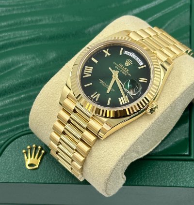 Rolex Day-date 40 228238 Green Roman Ombre