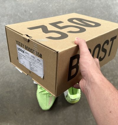 Sample Adidas Yeezy Boost 350 V2 Glow Size 12