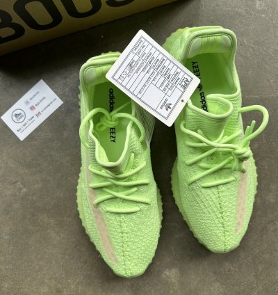 Sample Adidas Yeezy Boost 350 V2 Glow Size 12