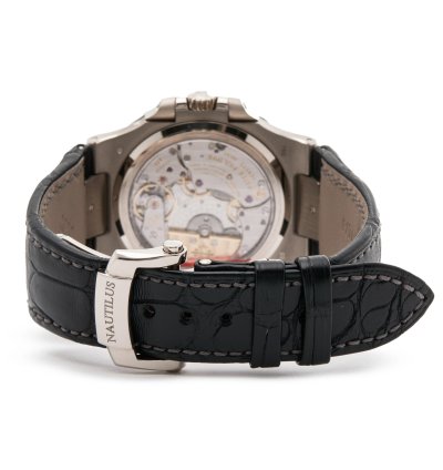 Patek Philippe Nautilus 18k White Gold 5712g-001 - Ats-w007890