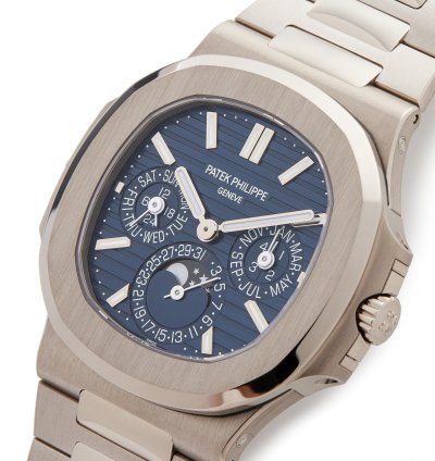 Patek Philippe Nautilus 18k White Gold 5740g-001 - Ats-w007825