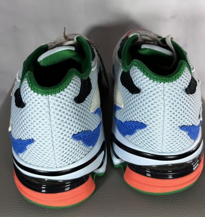 Sean Wotherspoon Orketro Friends Family Blue Sample