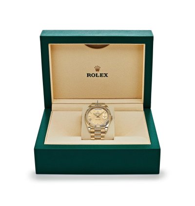 Rolex Day-date 40 228238 Yellow Gold Champagne Roman Dial 2024