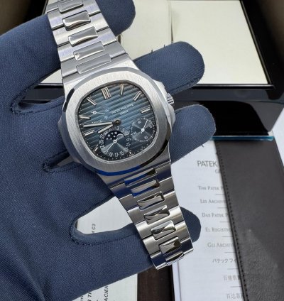 Patek Philippe Nautilus 2012 Mint Box Papers Blue Dial Steel Moonphase Power Reserve Nautilus