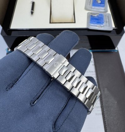 Patek Philippe Nautilus 2012 Mint Box Papers Blue Dial Steel Moonphase Power Reserve Nautilus
