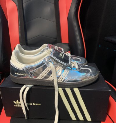 Silver Sambas