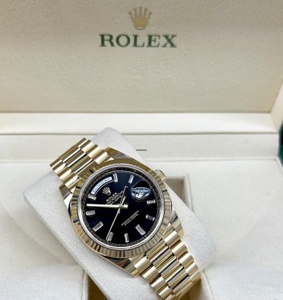 Rolex Day-date 40 228238 Yellow Gold Watch Black Baguette Diamond Dial