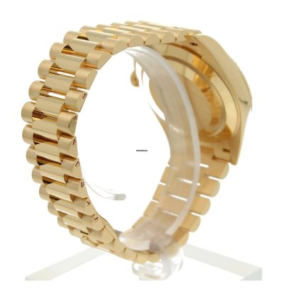 Rolex Day-date 40 228238-