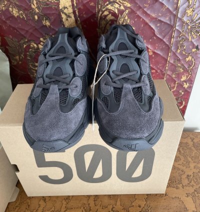 Size 10 Adidas Yeezy 500 Utility Black Brand New