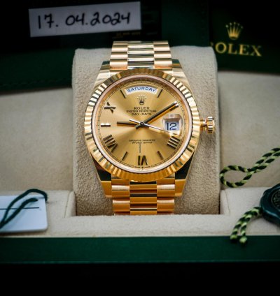 Rolex Day-date 40 228238-0006