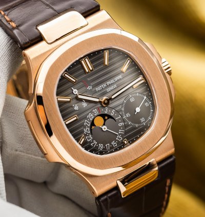 Patek Philippe Nautilus 2016 Factory Serviced Moonphases Rose Gold 40mm 5712r Complete Set