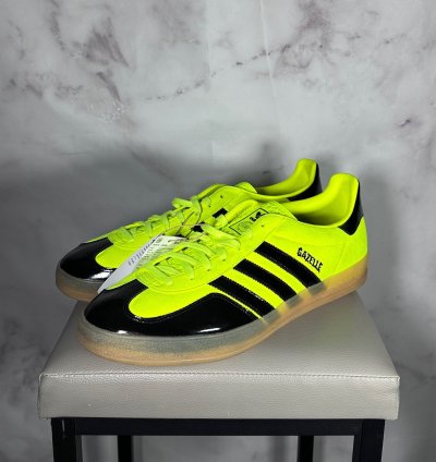 Size 13 5 - Throwing Fits Friends Family Gazelle Indoor