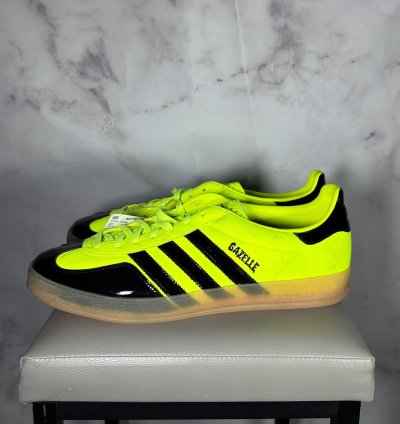 Size 13 5 - Throwing Fits Friends Family Gazelle Indoor