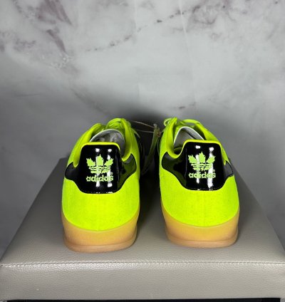 Size 13 5 - Throwing Fits Friends Family Gazelle Indoor