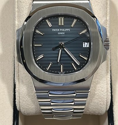 Patek Philippe Nautilus 2017-nautilus-5711-full Set