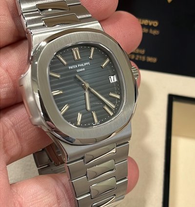 Patek Philippe Nautilus 2017-nautilus-5711-full Set