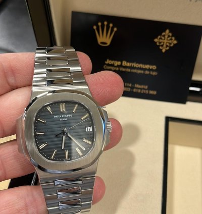 Patek Philippe Nautilus 2017-nautilus-5711-full Set