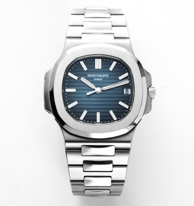 Patek Philippe Nautilus 2019 - Like New