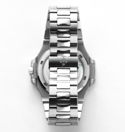 Patek Philippe Nautilus 2019 - Like New