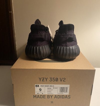 Size 9 - Adidas Yeezy 350 Boost V2 Onyx 260