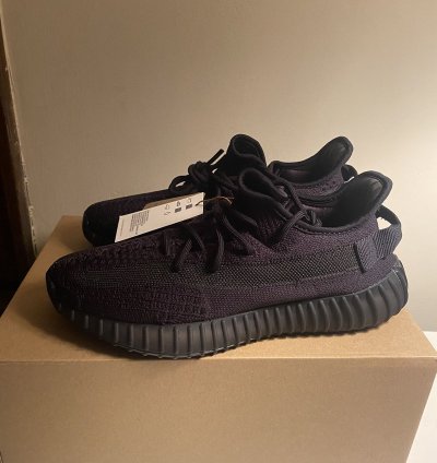 Size 9 - Adidas Yeezy 350 Boost V2 Onyx 260