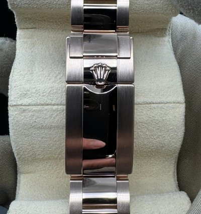 Rolex Daytona Chocolate Dial Unworn
