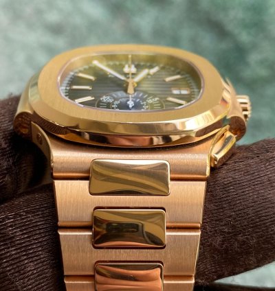 Patek Philippe Nautilus 2021 Full Set