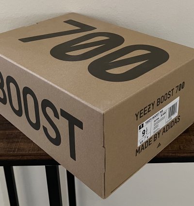 Size 9 5 Adidas Yeezy Boost 700 Analog