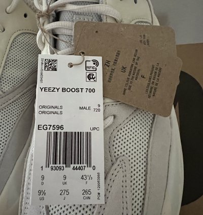 Size 9 5 Adidas Yeezy Boost 700 Analog