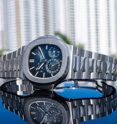 Patek Philippe Nautilus 2022 Nautilus 5712 1a Blue Dial 40mm
