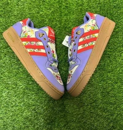 Special Box Adidas Rivalry Low Unheardof Grandma Couch