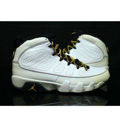 2011 Air Jordan 9 Retro Quai 54 White 302370 105 Size 9 5