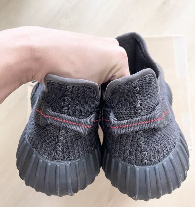 Steal Adidas Yeezy Boost 350 V2 Black - Size 9
