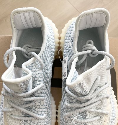 Steal Adidas Yeezy Boost 350 V2 Cloud White - Size 9