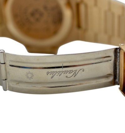 Patek Philippe Nautilus 37 5mm Yellow Gold Diamond Paved Vintage 1983 Ref 3800 5