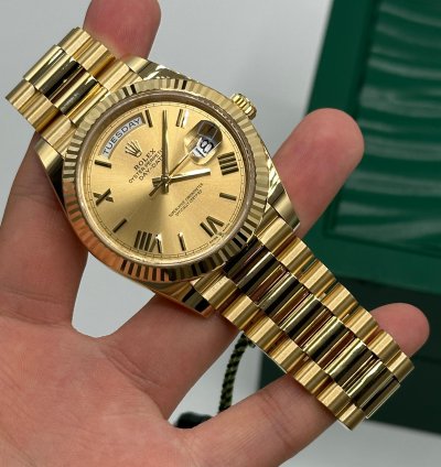 Rolex Day-date 40 228238champ Roman