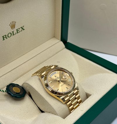Rolex Day-date 40 228238champ Roman
