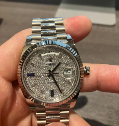 Rolex Day-date 40 228239 - 40mm President White Gold Pave Dial