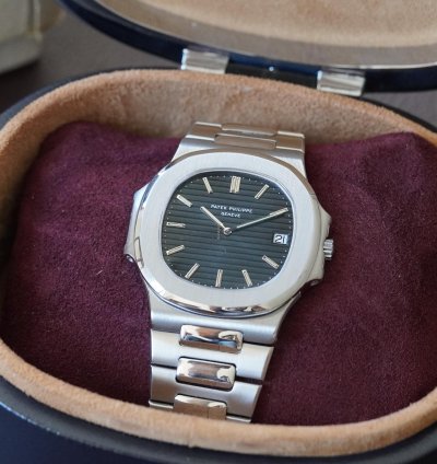 Patek Philippe Nautilus 3700 001