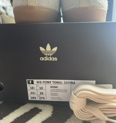 Wales Boner Adidas Sambas 10 5