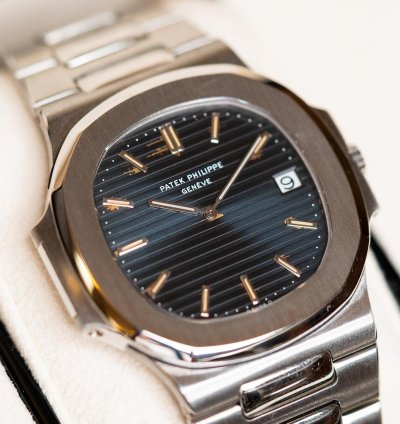 Patek Philippe Nautilus 3700 1 Extract Cork Box