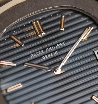 Patek Philippe Nautilus 3700 1 Extract Cork Box