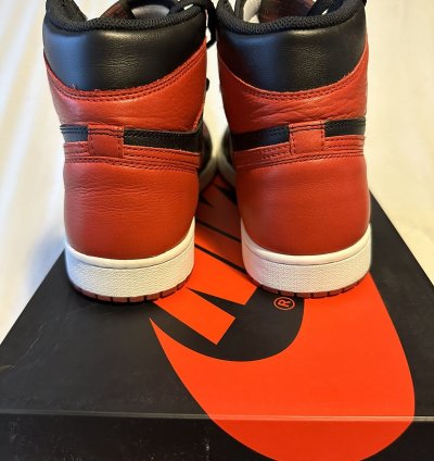 2016 Jordan 1 Bred Banned