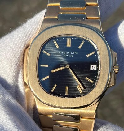 Patek Philippe Nautilus 3700 1 Nautilus Jumbo Gelbgold Tritium Zifferblatt Box Stammbuchauszug